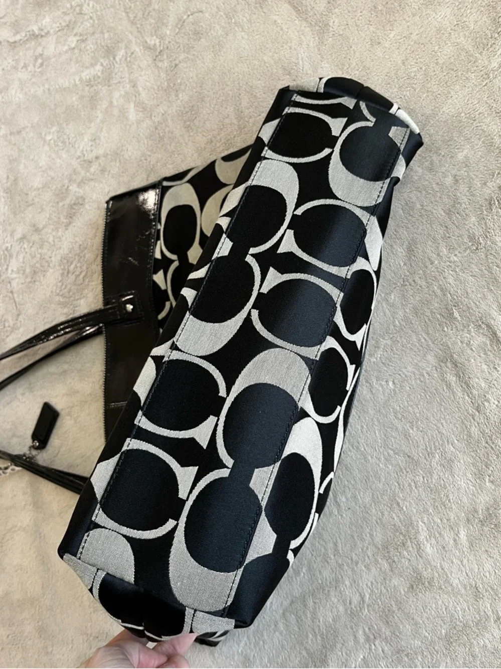 Coach Laura Signature C Vintage Tote Bag - Picture 4 of 10